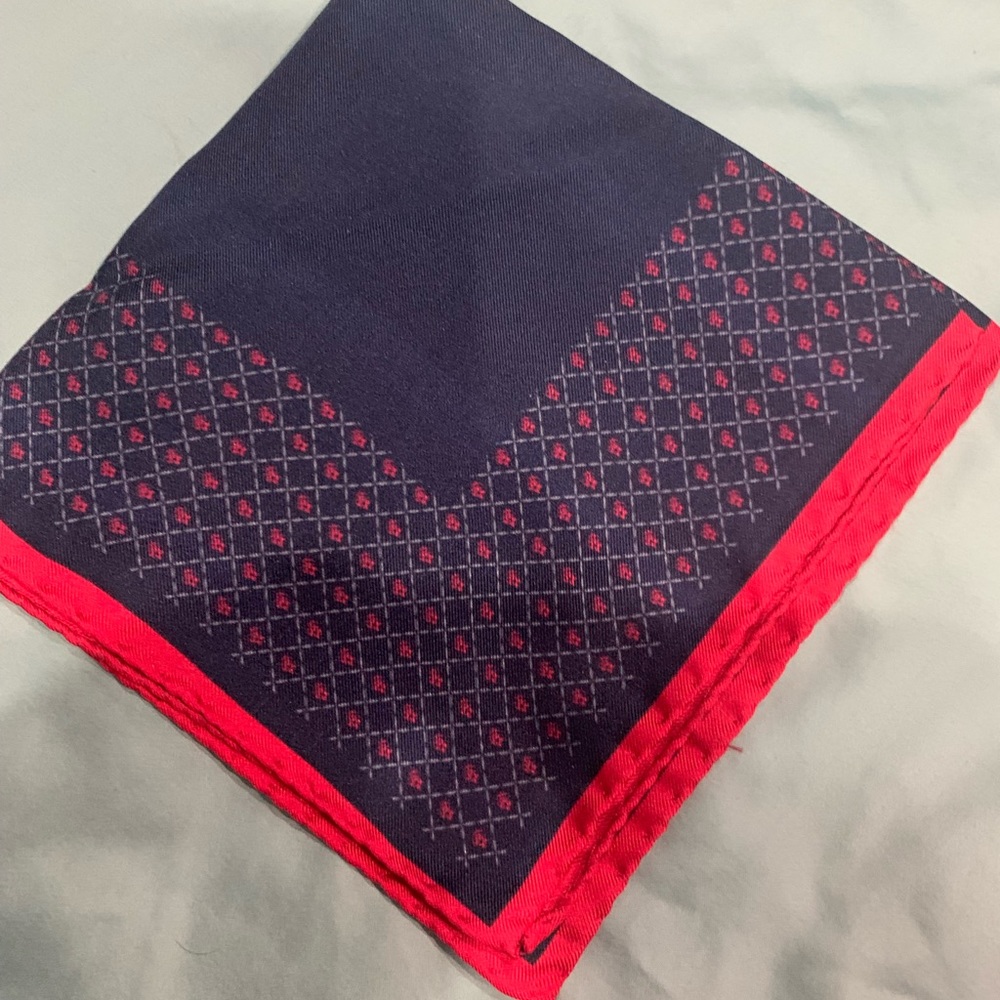 ‼️STONE ROSE POCKET SQUARE‼️